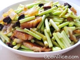 蒜苗炒腊肉