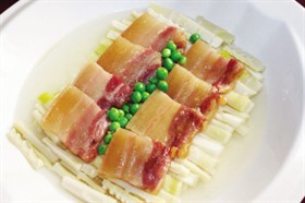 咸肉蒸春笋