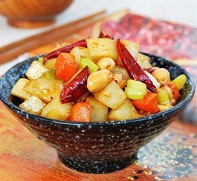 宫保土豆丁