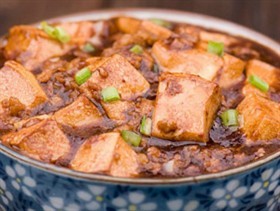 红烧肉沫豆腐