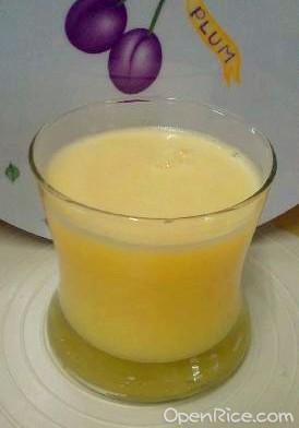 柳橙香蕉酸奶汁