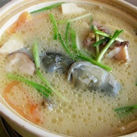 乌豆鲤鱼汤