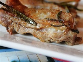 迷迭香烤羊腩