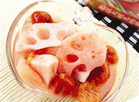 莲藕山楂糖水