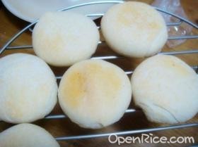 酥皮栗蓉月饼
