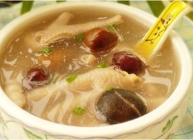 栗子红枣煲凤爪