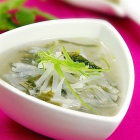 萝卜丝紫菜汤