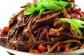 干锅茶树菇香干