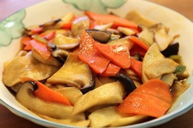 素烹鸡腿菇
