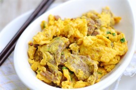 蛋滑牛肉