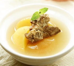 苹果杏肉沙骨汤