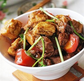 油豆腐泡烧牛肉