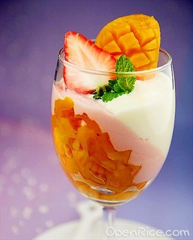 三色布丁杯