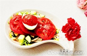 鱼子酱沙拉