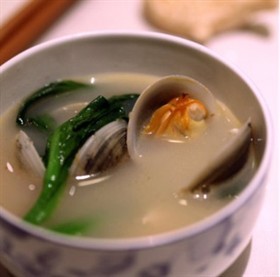 蛤蜊汆鲫鱼
