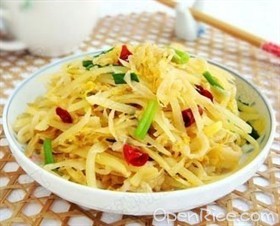 酸菜炒土豆丝