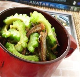 酱烧小鱼干苦瓜