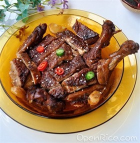 浓香鸭边腿