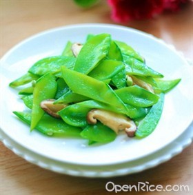 香菇荷兰豆小炒