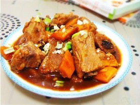 南瓜烧排骨