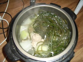 冬瓜海带排骨汤
