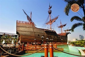 深圳华侨城洲际大酒店-船吧餐厅酒吧