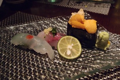 壽司三款則是深海池魚、海膽及鯛魚